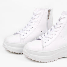 Cargar imagen en el visor de la galería, Tenis en bota de plataforma blanco