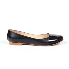 Cargar imagen en el visor de la galería, Fatima Negro Charol talla disponible 22.0 y 22.5